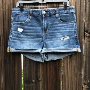 Super stretchy high rise short